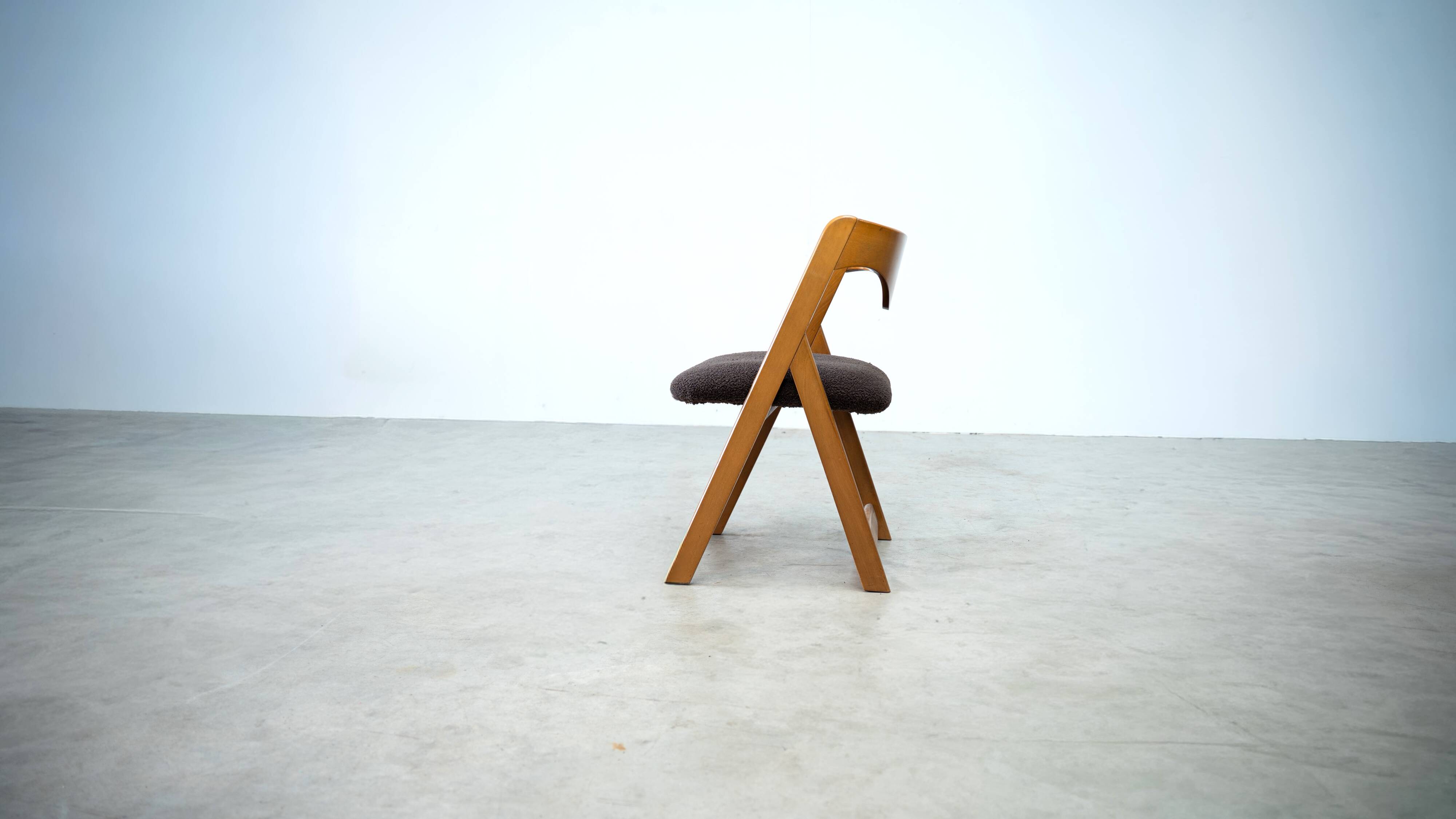 Set of five Italian dining chairs in the manner of Willy Rizzo