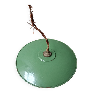 Suspension soucoupe verte