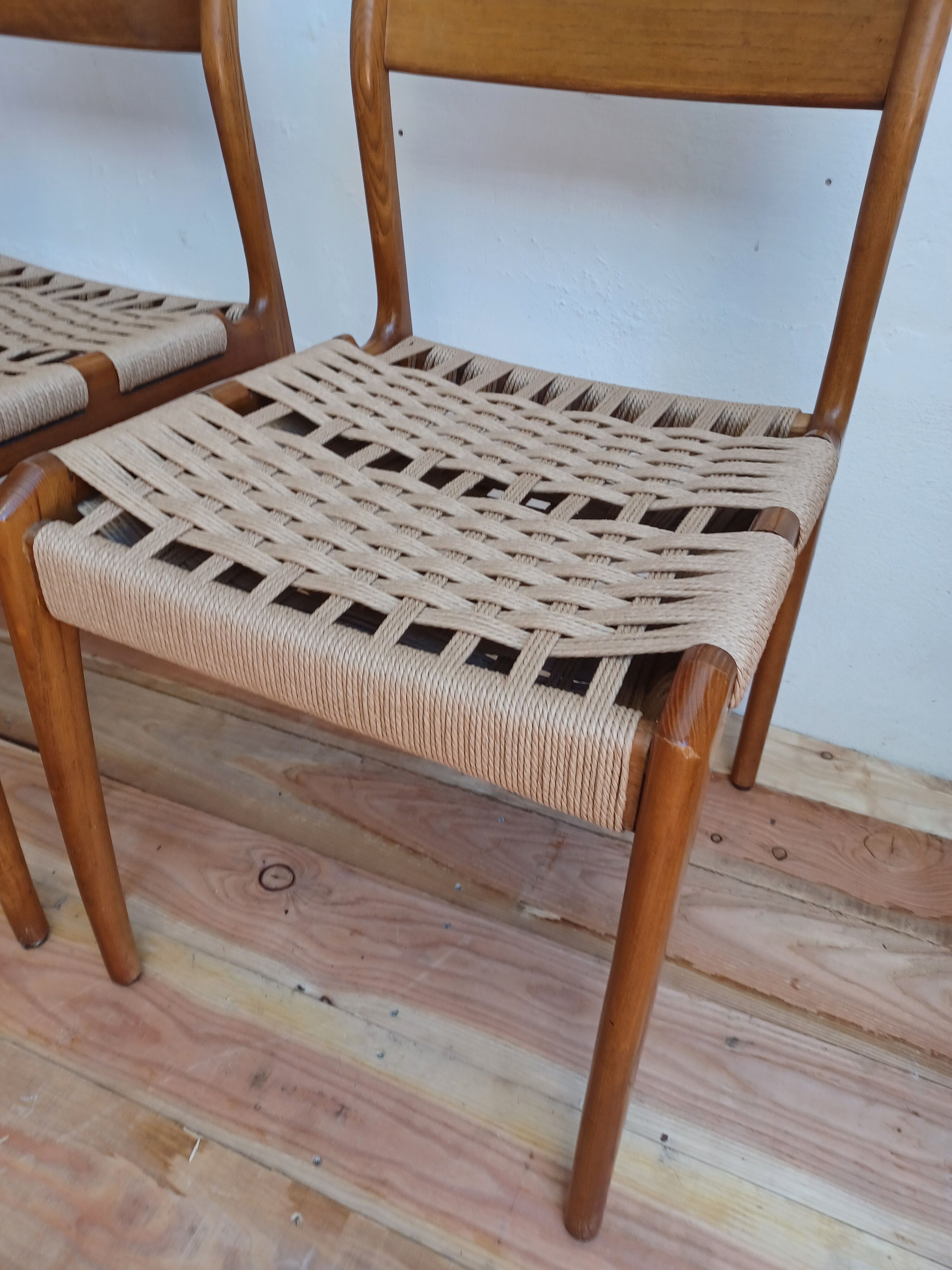 Pair of chairs, Consorzio Sedie Friuli, 1960