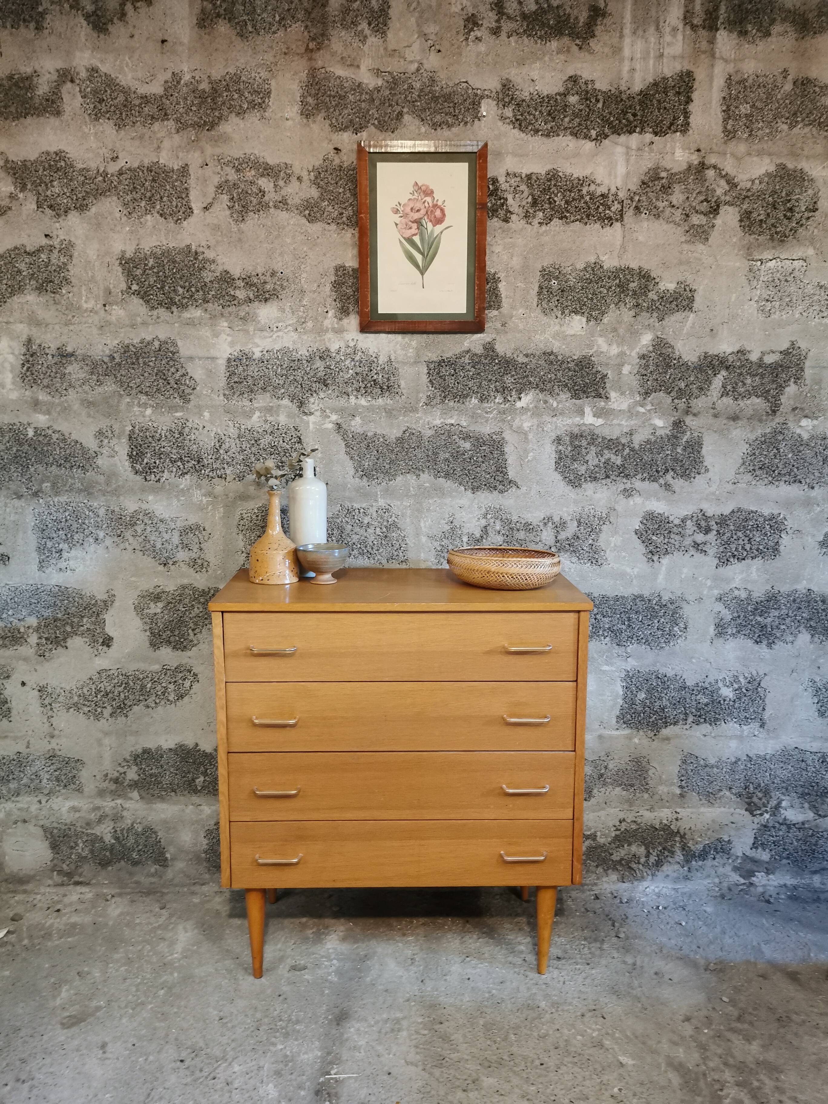 Vintage dresser tapered feet