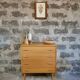 Commode vintage pieds fuselés