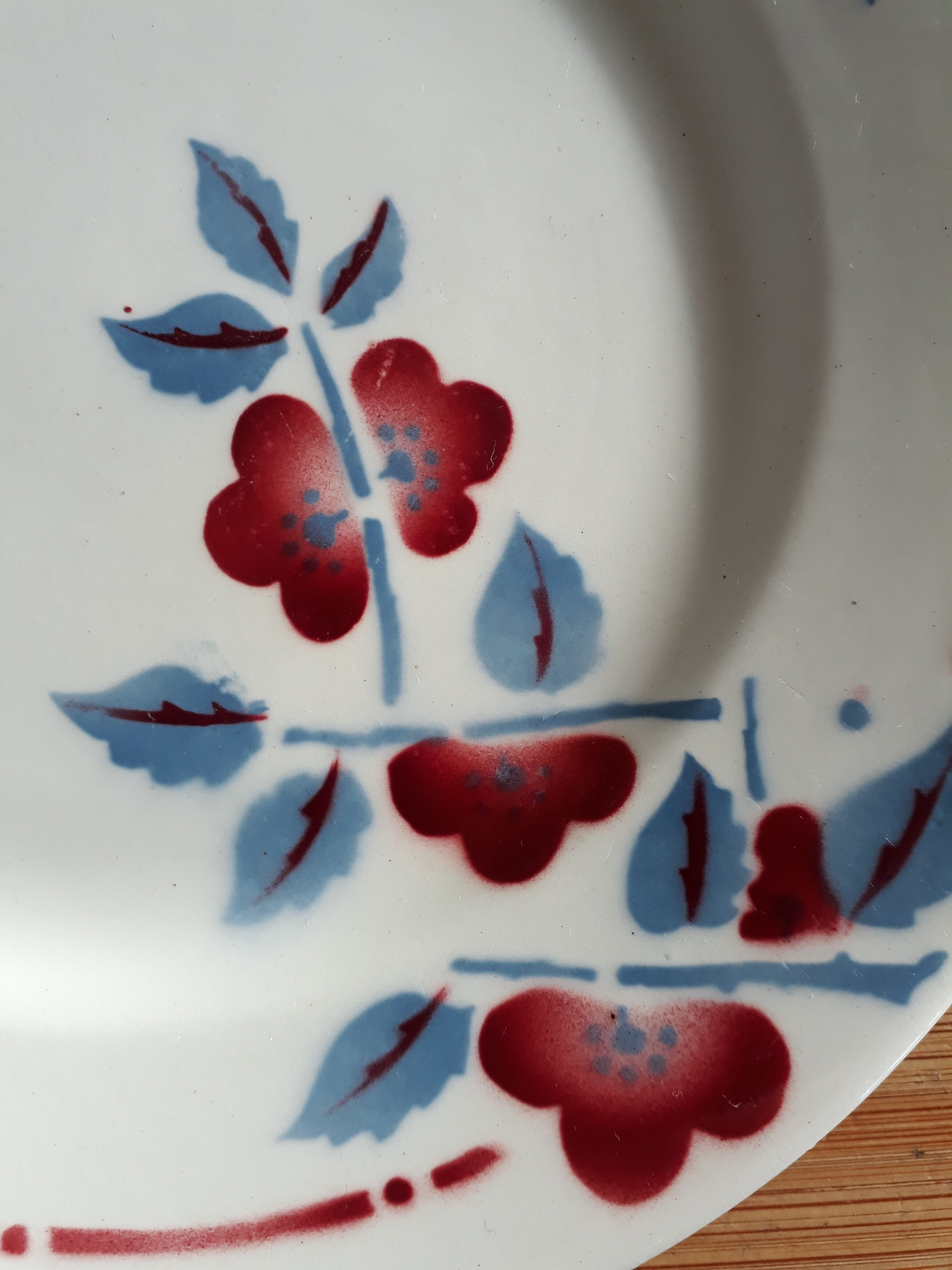 Lot de 6 assiettes à dessert anciennes Céranord-St Amand modèle IENA