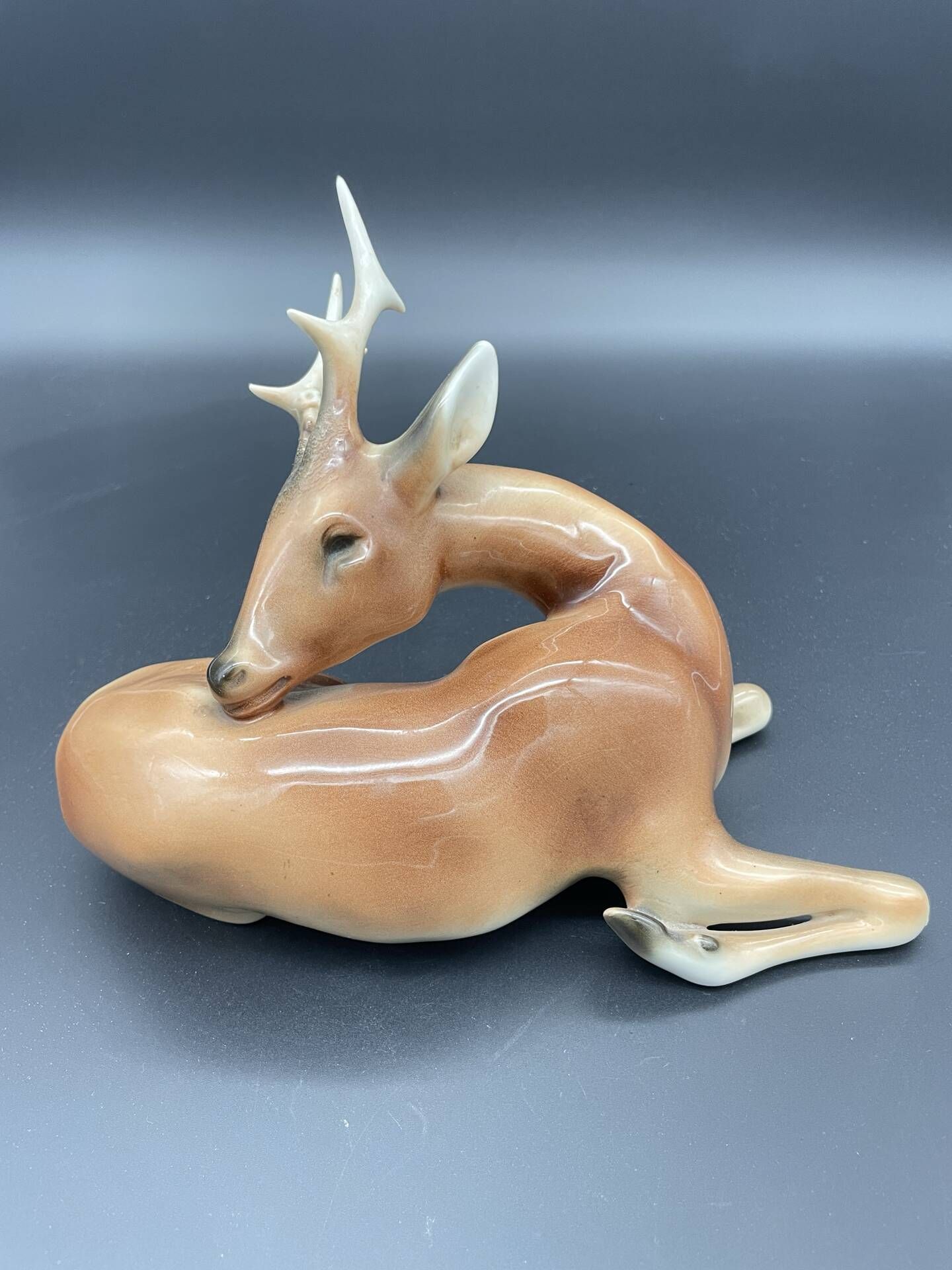 Royal Dux porcelain lying deer – Vintage Bohemian sculpture, mod