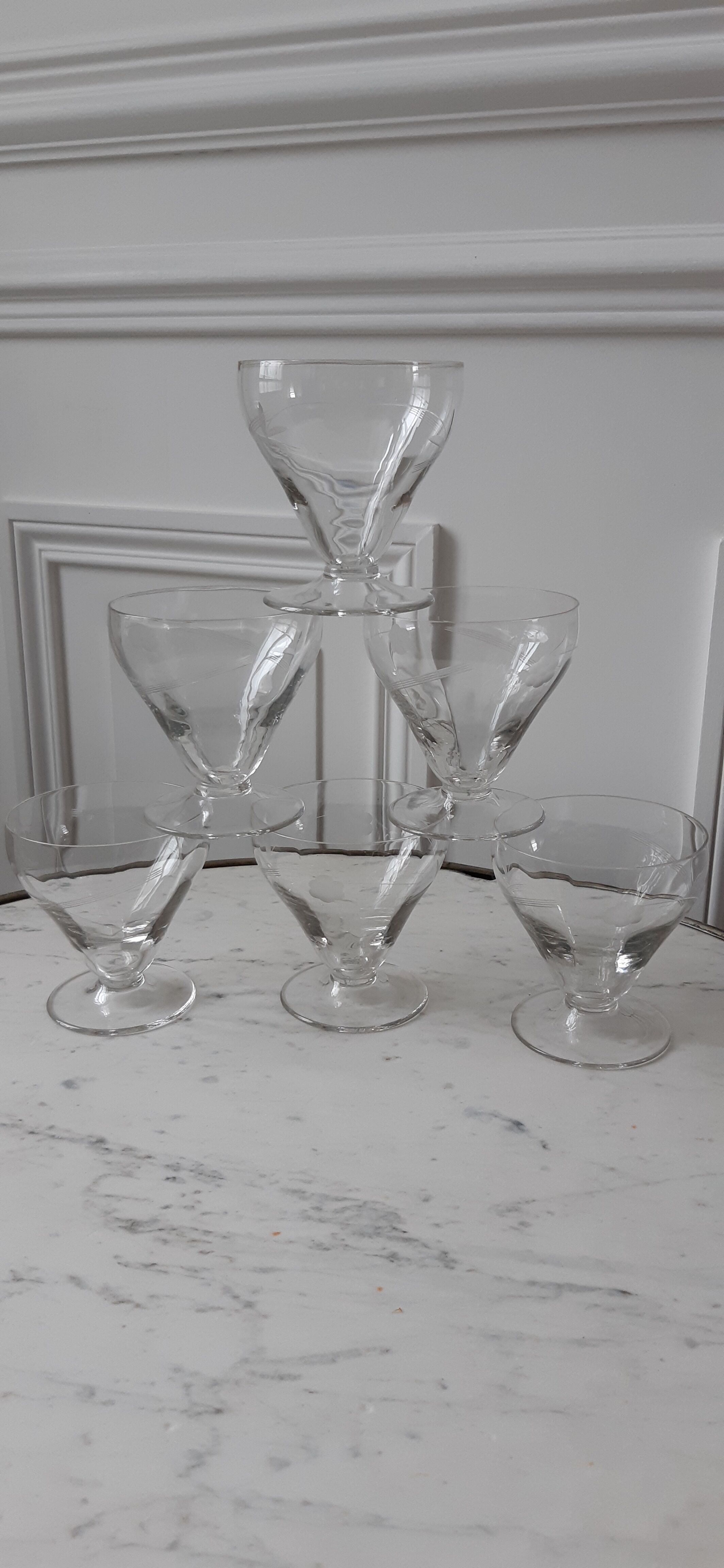 Set of 6 crystal water glasses engraved 50s
