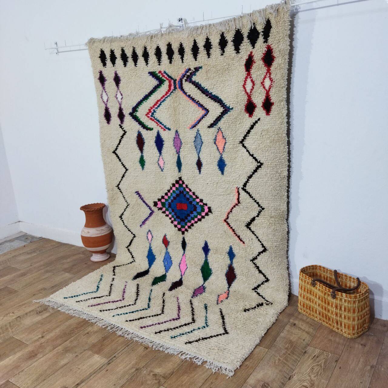 Handcrafted Moroccan Berber Rug 236 X 152 CM