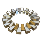 Round mirror with pareclose