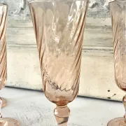 Champagne flutes set of 4, pink French swirl glass stemware
