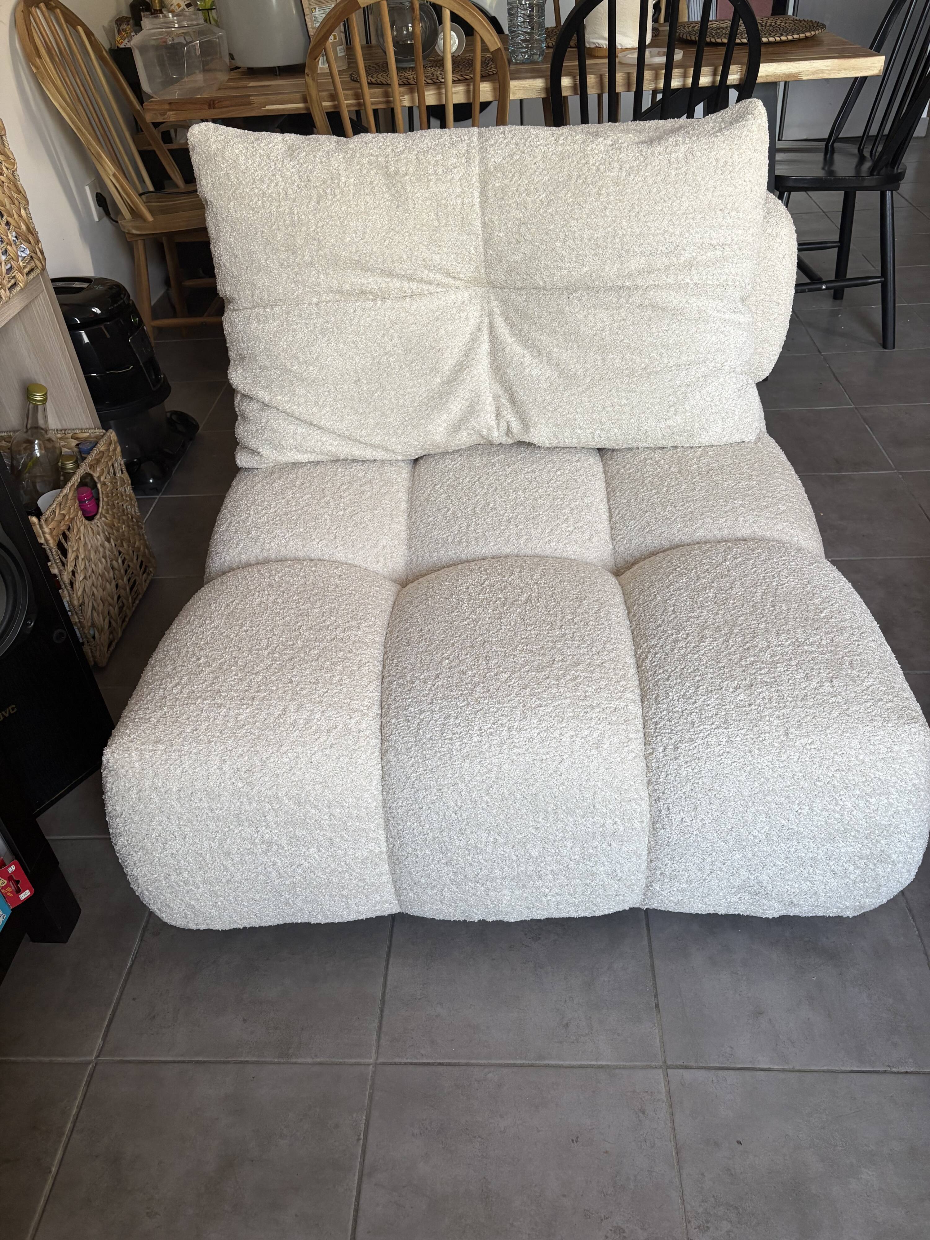 Pebble Sofa and Armchair from MAISON XXL