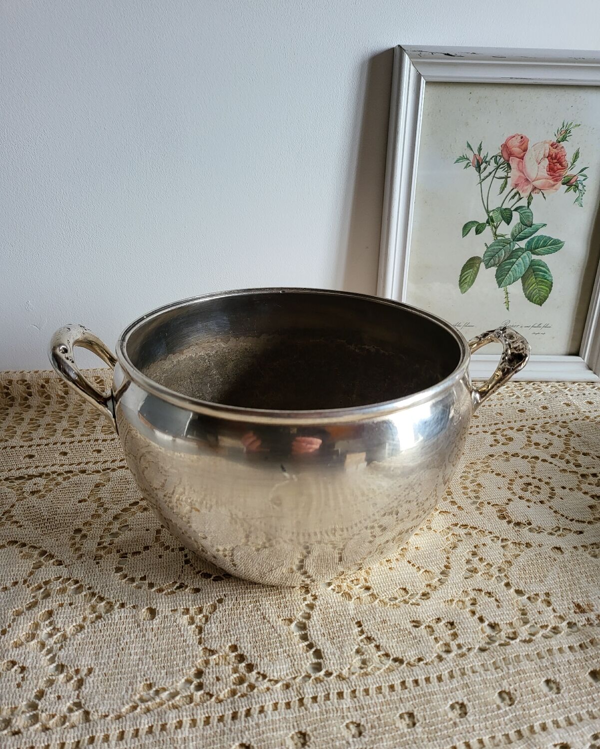 Silver-plated metal planter pot