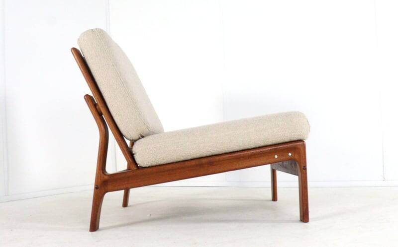 Komfort lounge chair 'Nimtofte' - Off White - danish design in teak