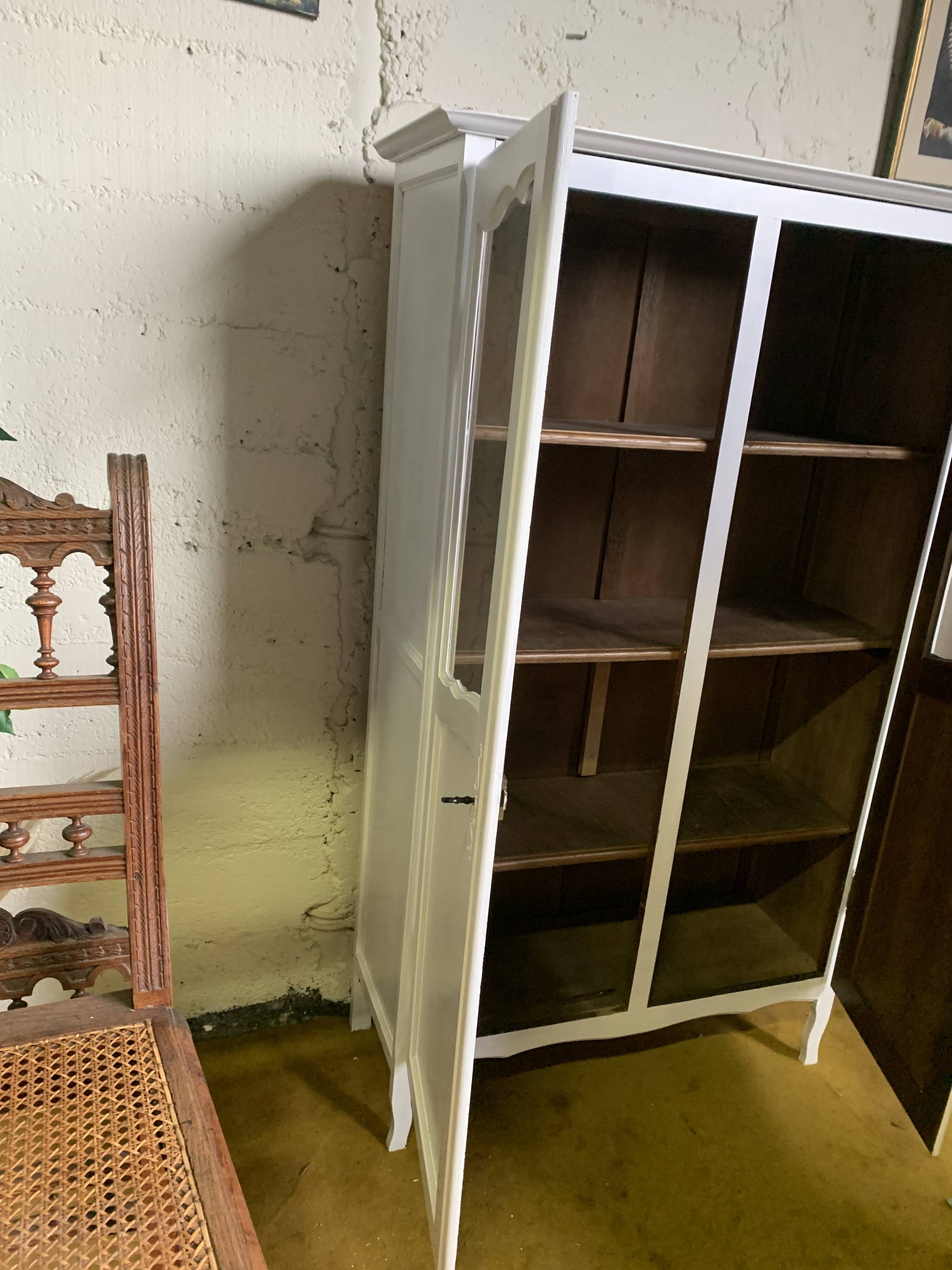 Parisian china cabinet display