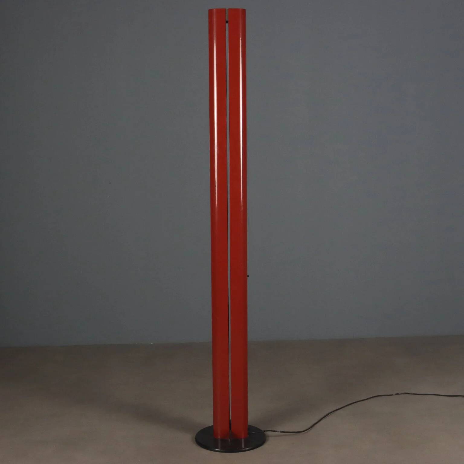 Artemide Megaron floor lamp vintage design G. Frattini Italy 1970s