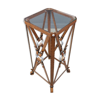 Table d'appoint en similicuir et fer dans le style de Jacques Adnet