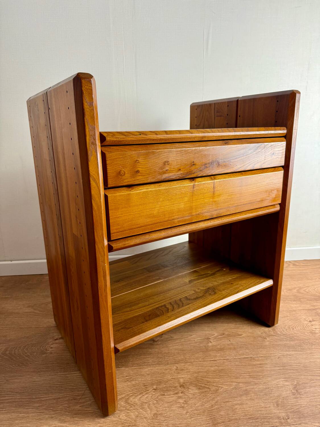 Element Library GO by Pierre Chapo 1980