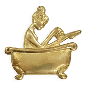 Metal bathroom plaque