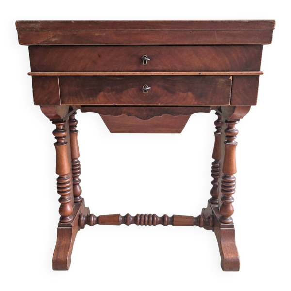 Meuble de couture ancien en bois avec miroir et rangements