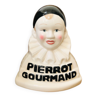 Pierrot gourmand advertising display