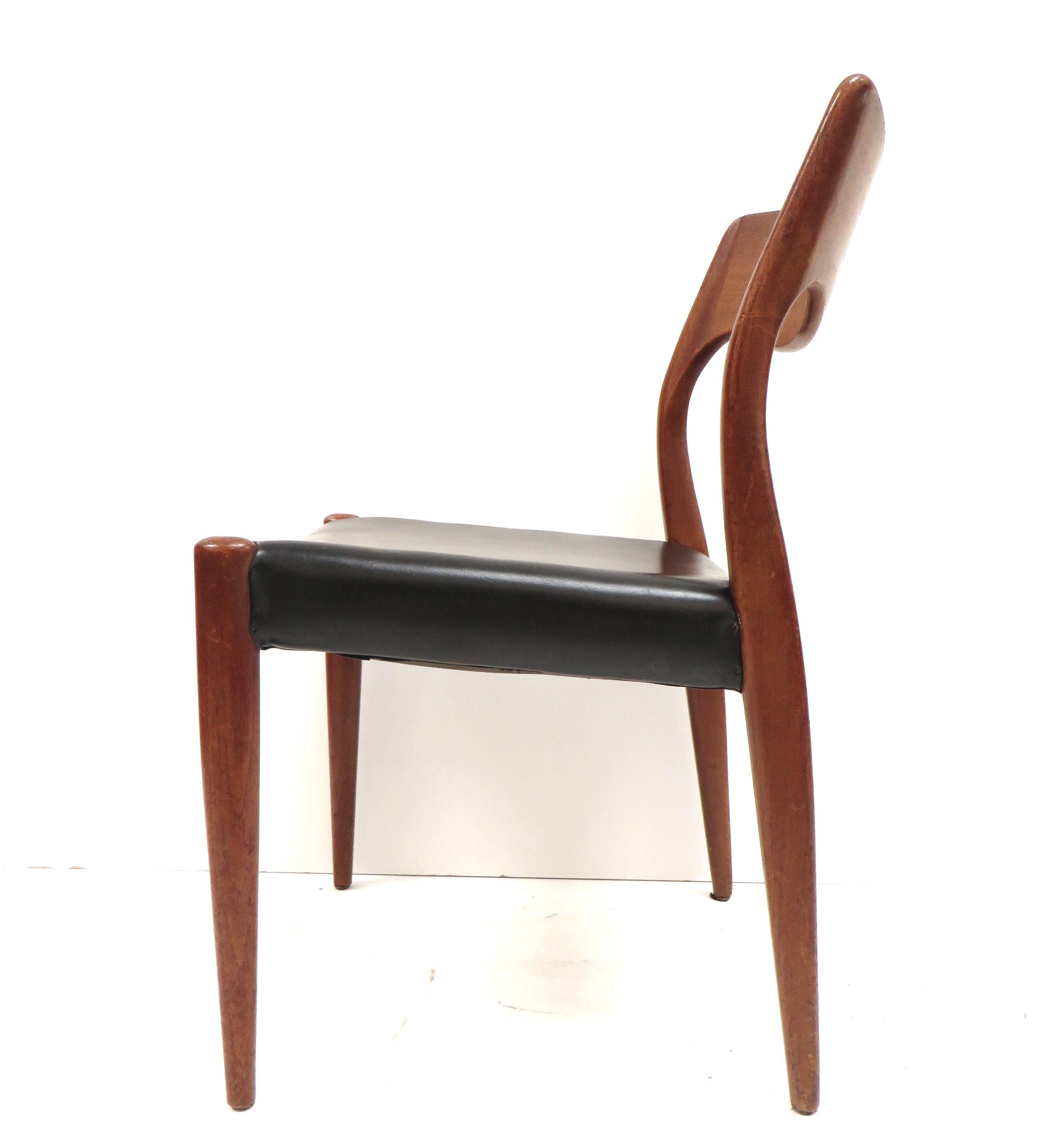 Chaise de Niels Otto Møller années 60
