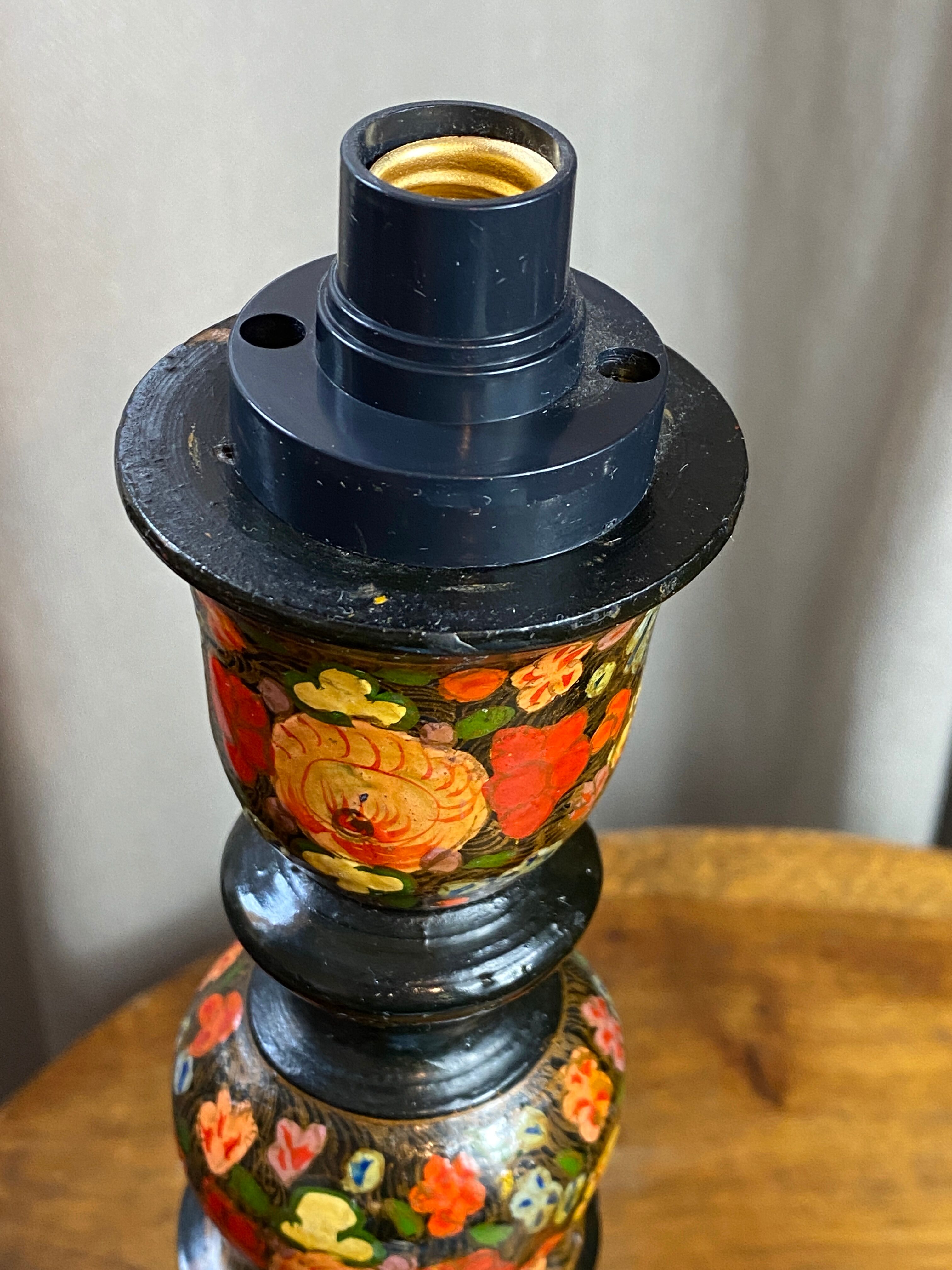 Paire de pieds de lampes Kashmiri