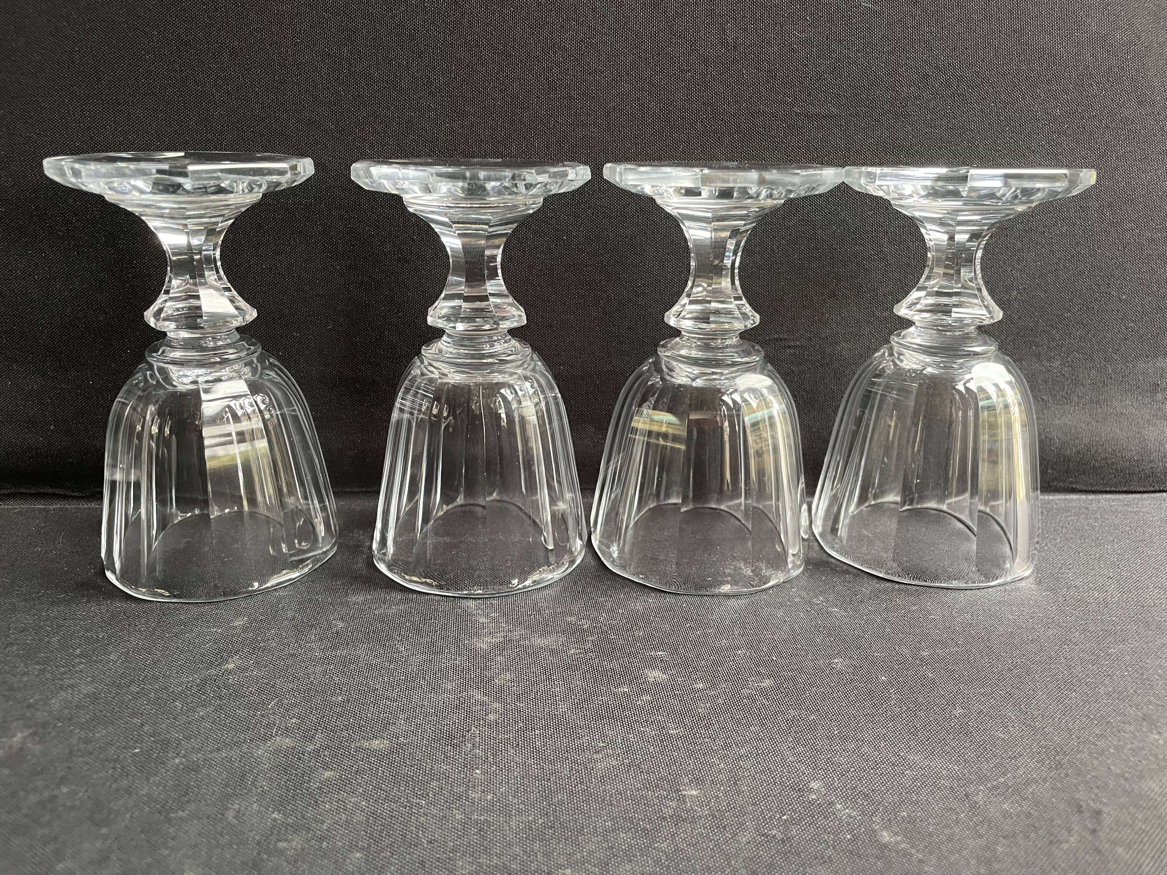 4 Wine Glasses – Strong Cut Crystal