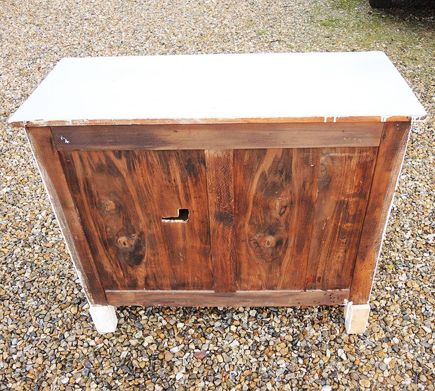 Old low Parisian sideboard in white wood