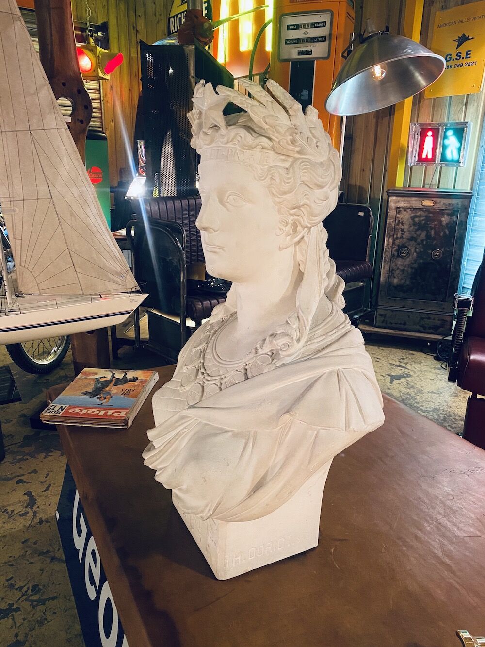 Bust of Marianne