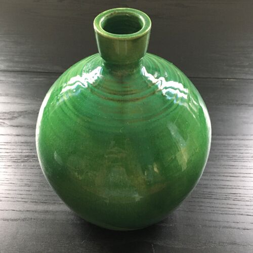 Vase vert provençal