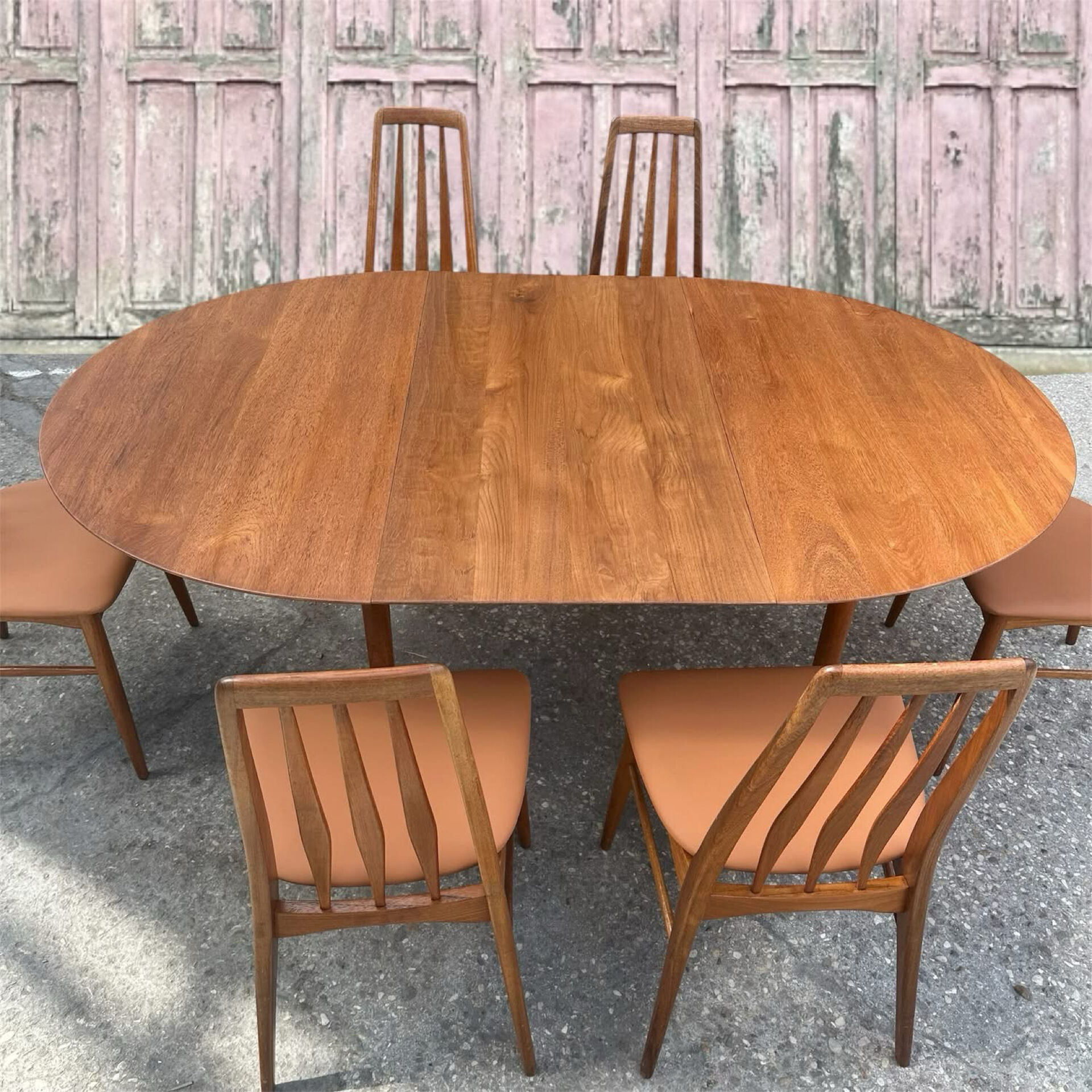 Solid teak table by Peter Hvidt for Soborg, 1956