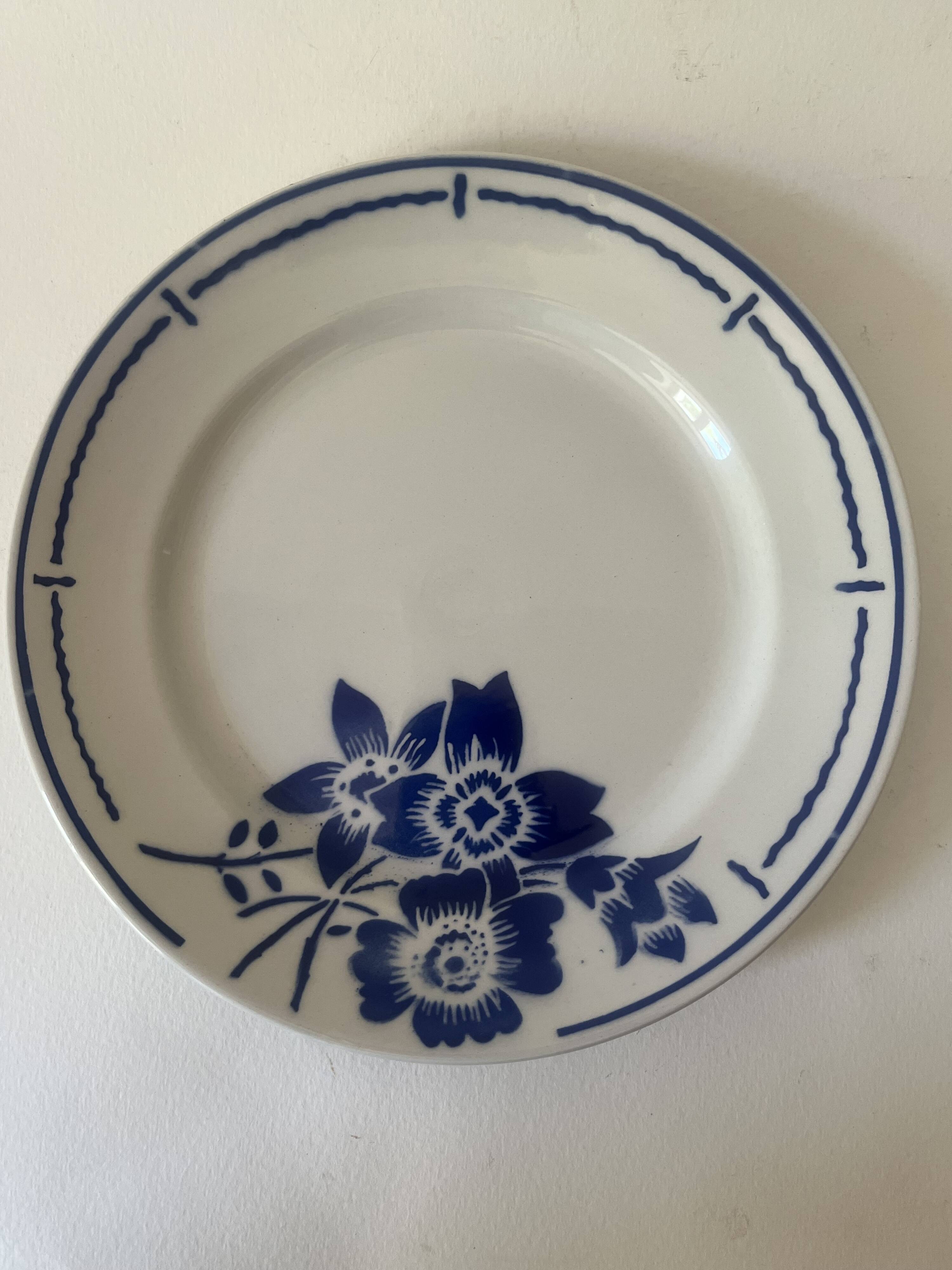 Opaque porcelain Badonviller - 8 dinner plates
