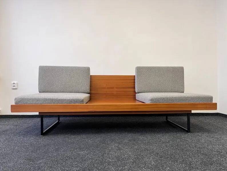 Mid century 2 seater Design Sofa/daybed in mahogany - 1970 / Czechoslovakia