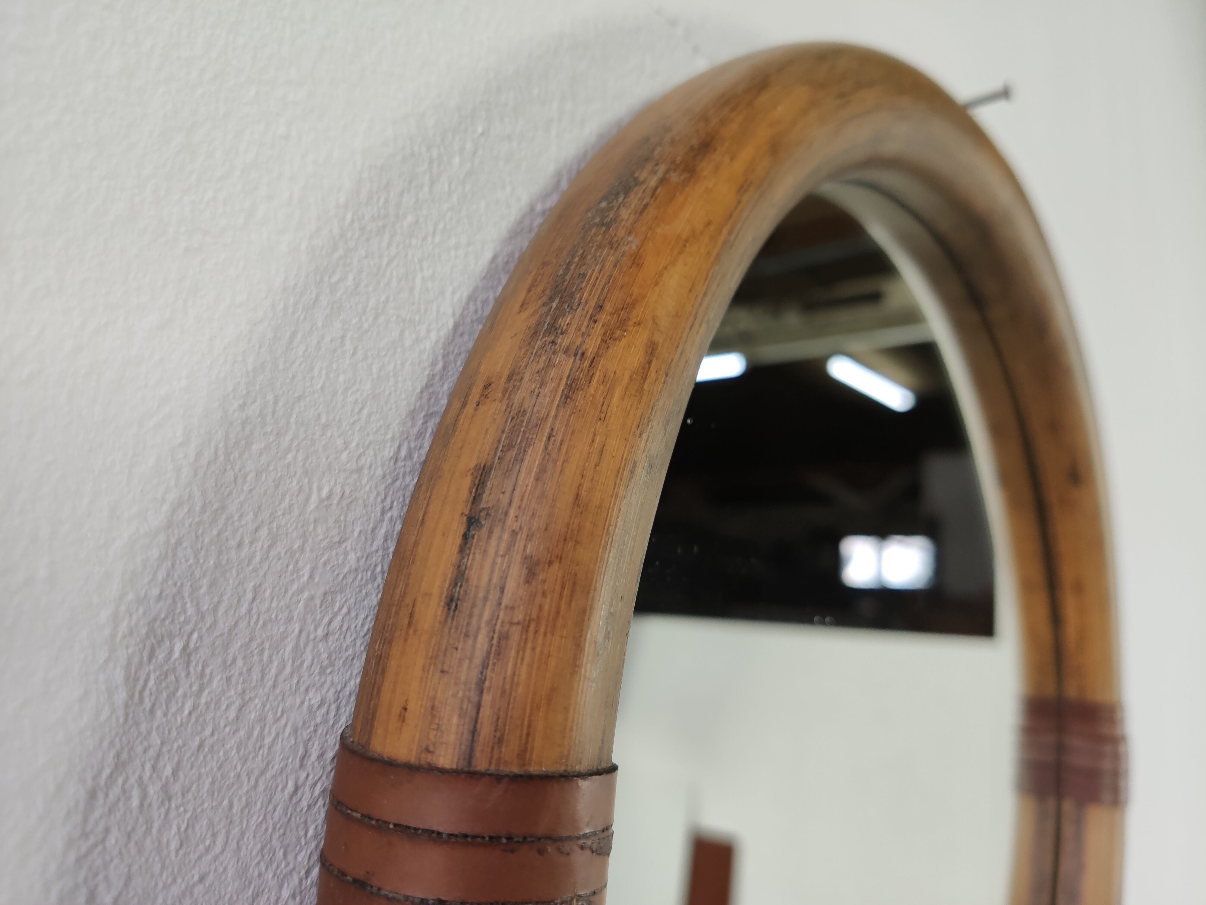 Miroir rond vintage rotin