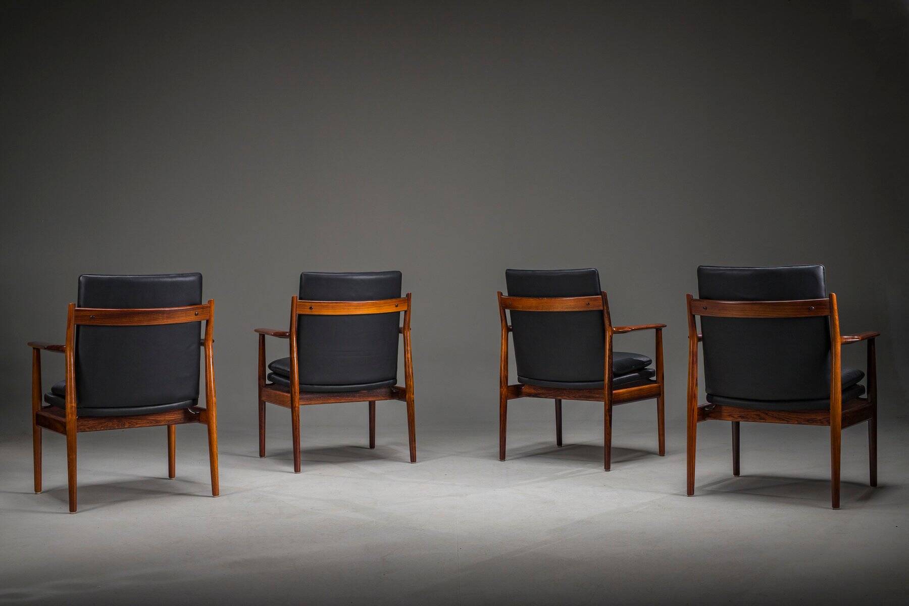 Danish Model 431 armchairs in leather by Arne Vodder for Sibast Møbler, 1960s, set of 4