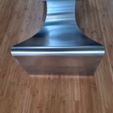 Coffee table distributed by Roche Bobois