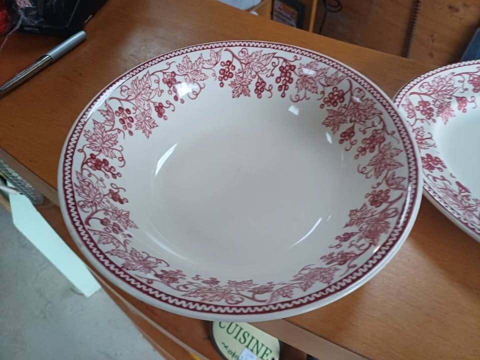 Vintage Claytan dishes