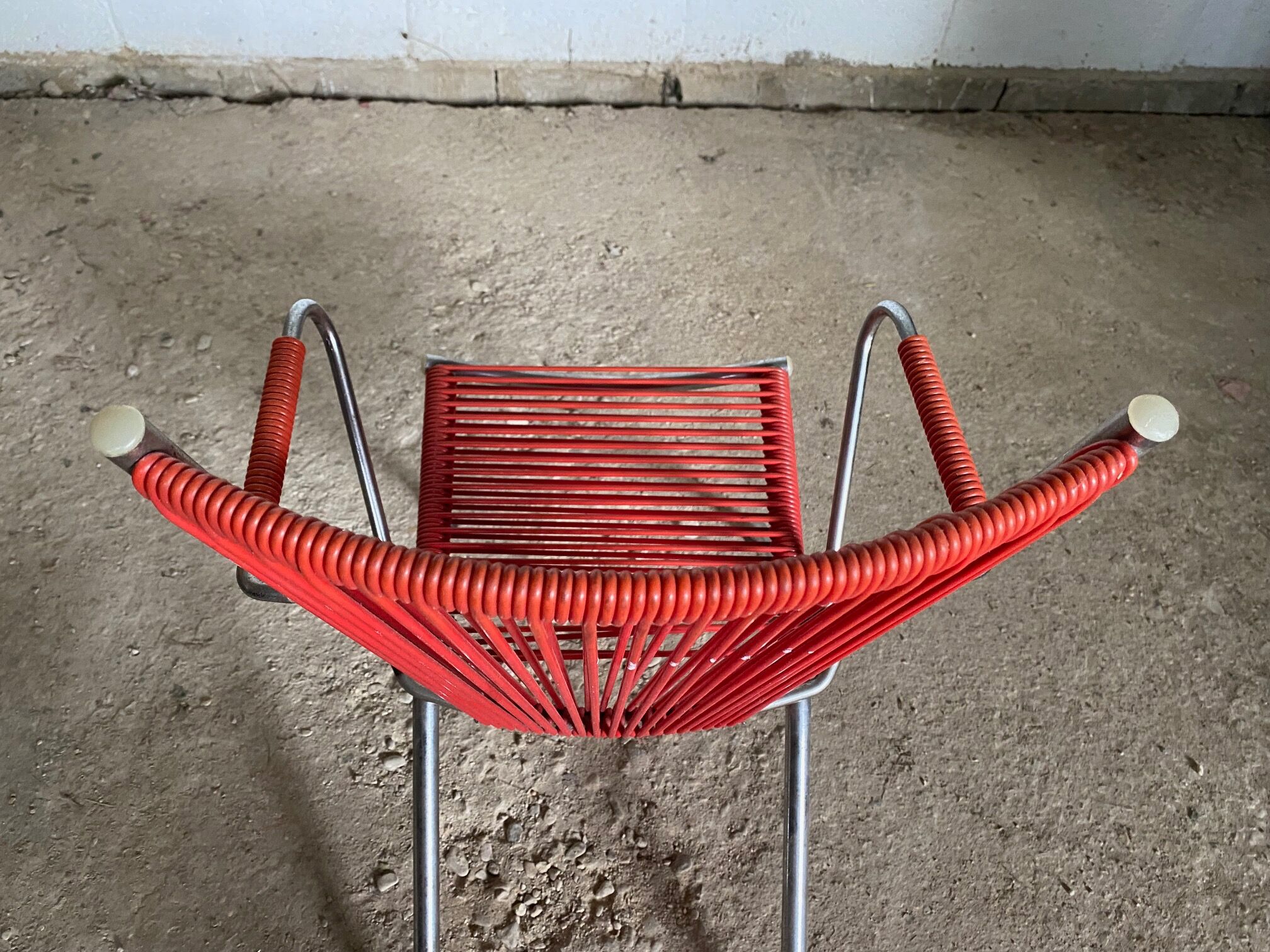 Folding scoubidou children's armchair red and vintage chrome 1950
