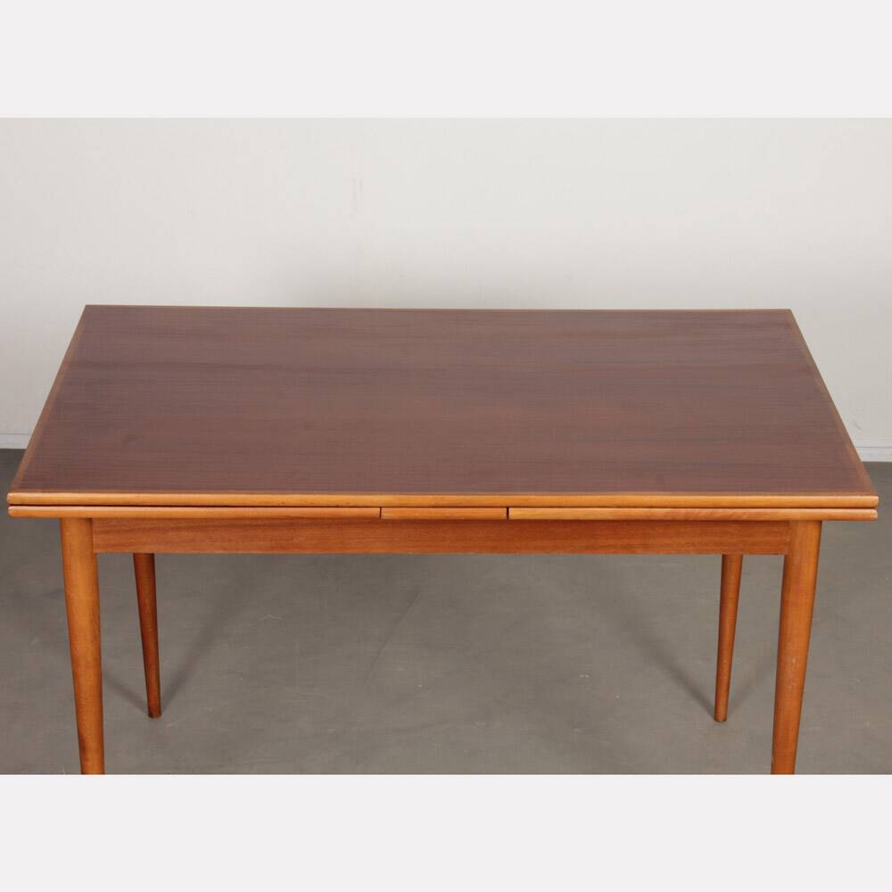 Dining table produced by the manufacturer Drevotvar, 1960
