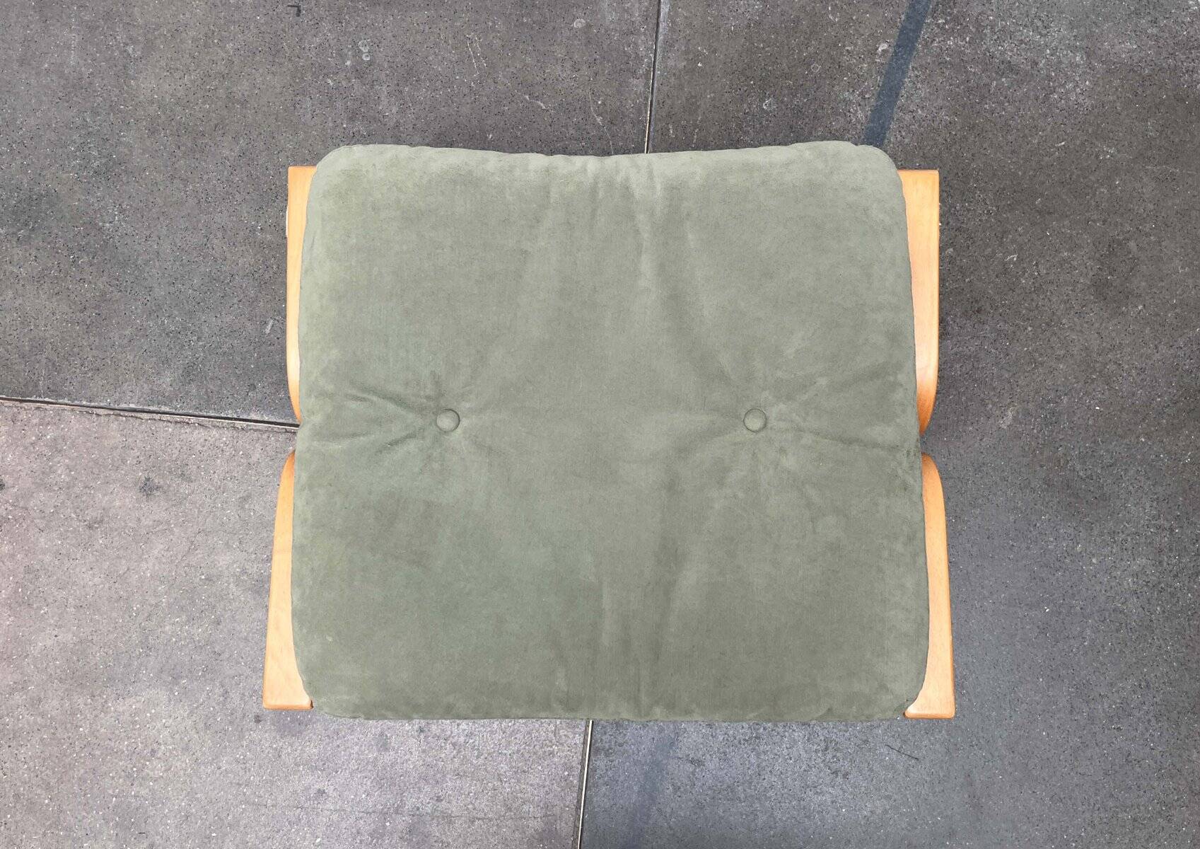 Mid-century Norwegian Siesta pouf in nubuck leather by Ingmar Relling for Westnofa, 1960s.