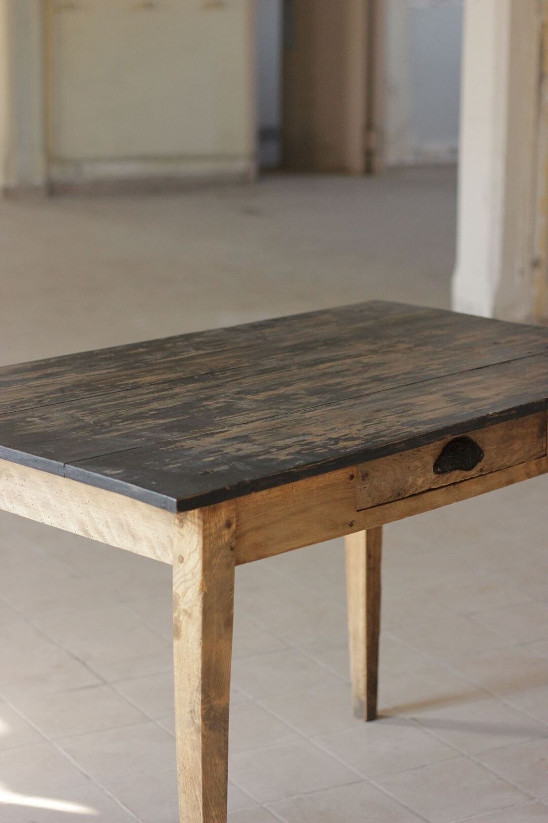 Early twentieth table