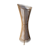 Rattan lamppost