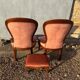 Paire de chauffeuses & pouf Louis-Philippe velours rose, XIXe