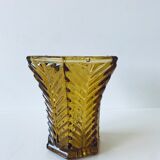Vase ancien en verre ambré