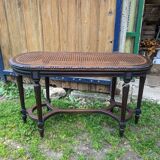 Piano bench