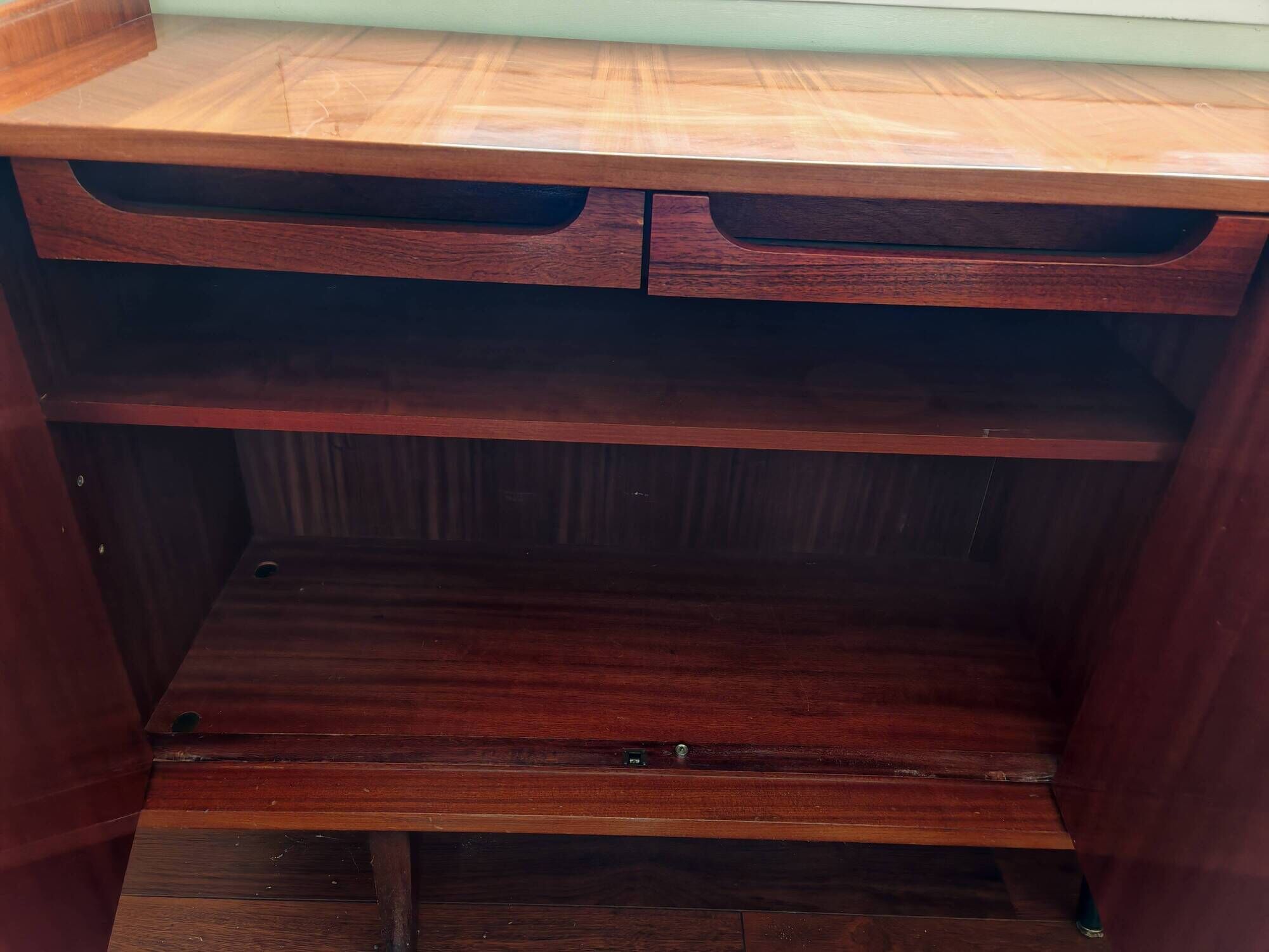 Buffet 2 portes en bois