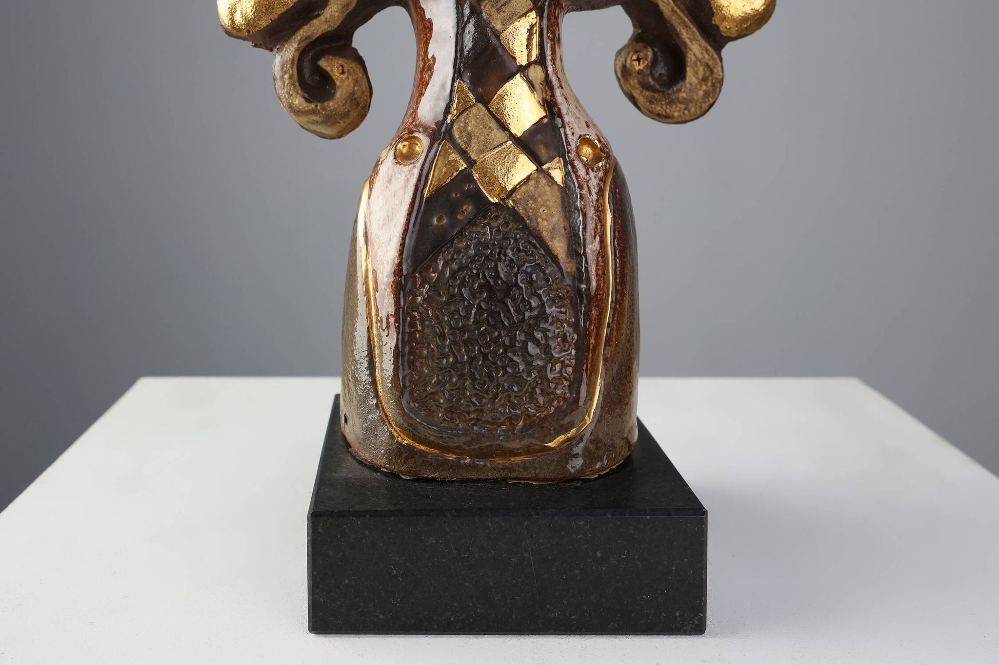 Totem signed and numbered by Elisabeth Vandeweghe for Perignem, Belgium, 19