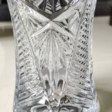 Vase in cut Bohemian crystal. Cross/Star/Foliage patterns. Boho-Chic style. High 24.5 cm