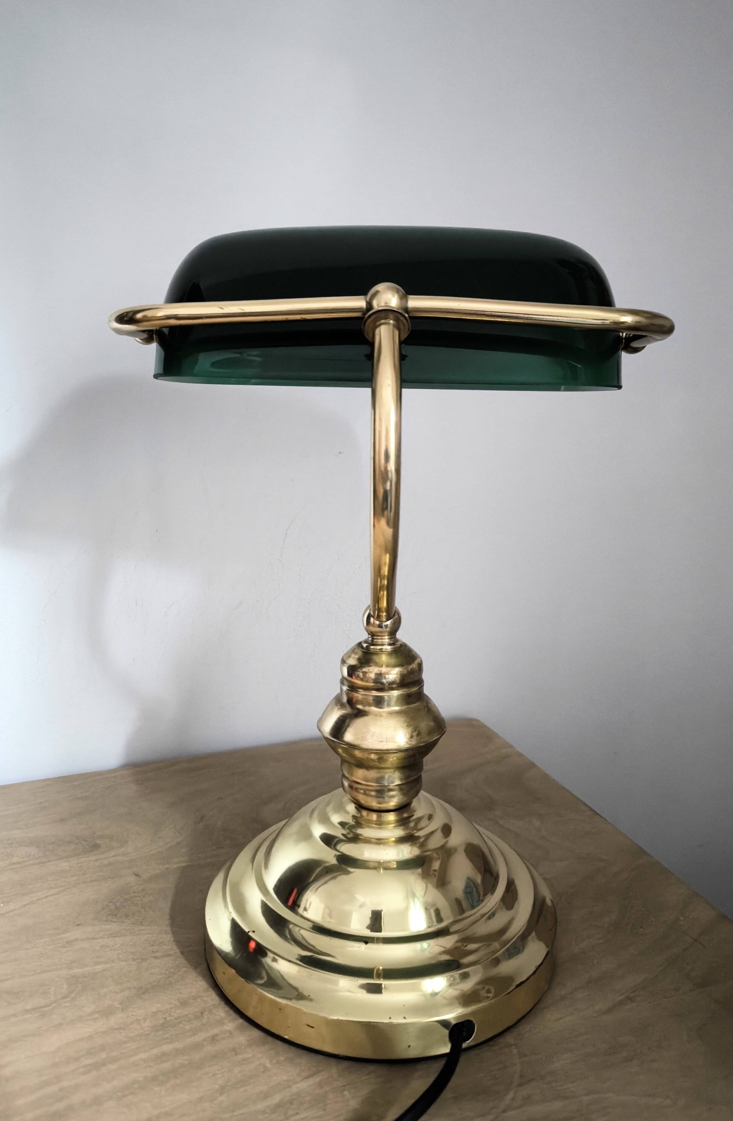 Lampe de banquier du milieu du 20e siècle