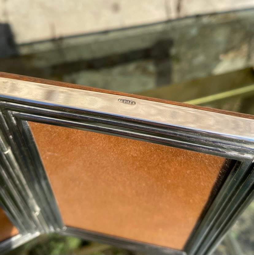 Photo doors in silver metal Alpaca with two old shutters