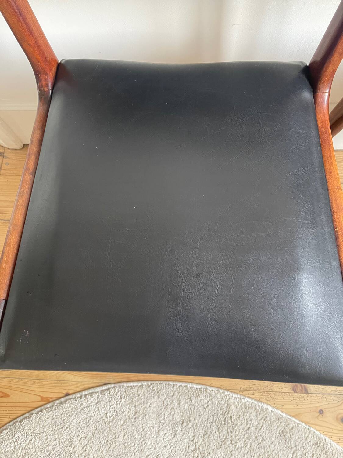 Stella Scandinavian chairs