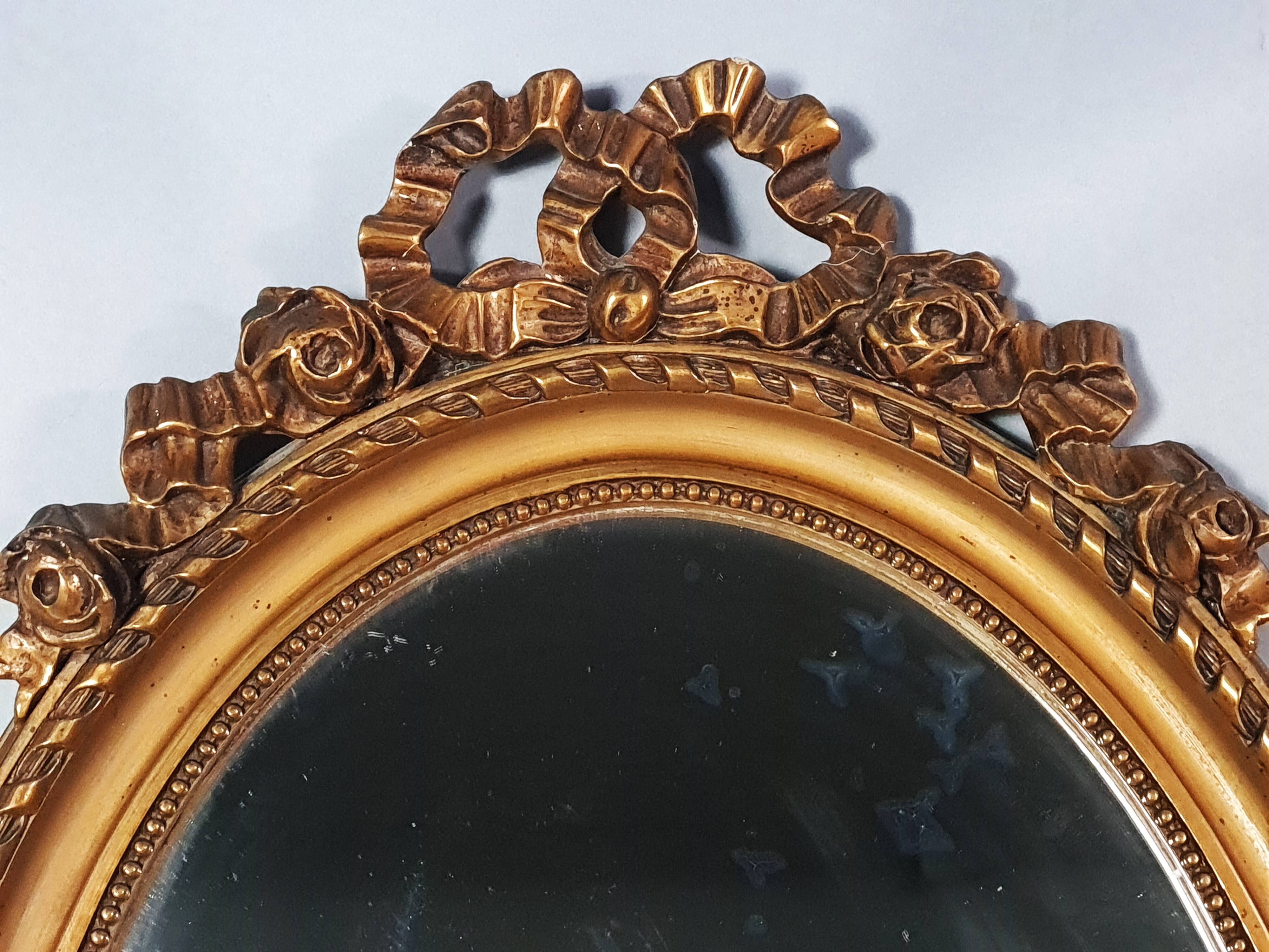 Miroir ovale cadre ancien style Louis XVI bois stuc doré d'origine 52x37 cm