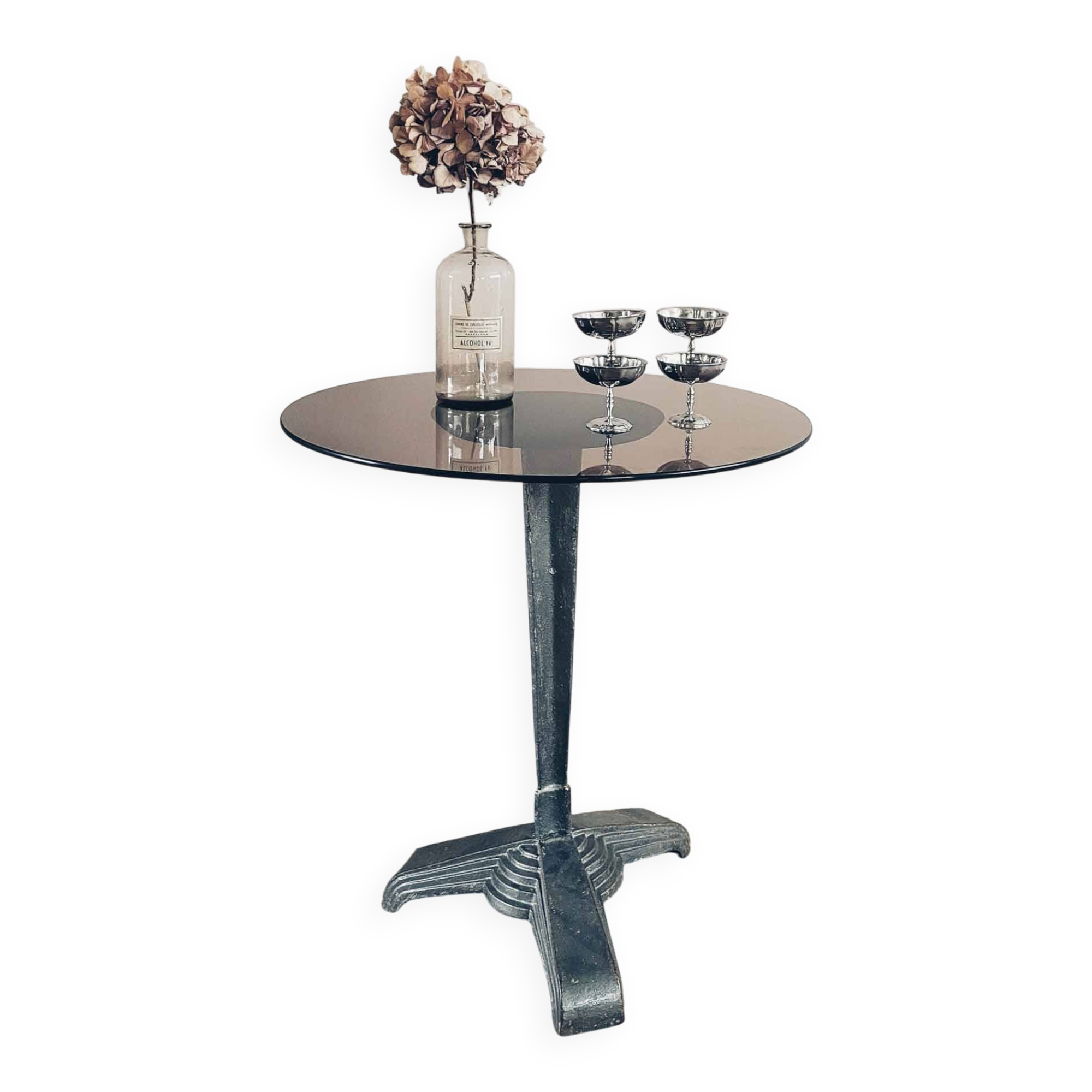 Table bistrot estampillée Louis Vuitton